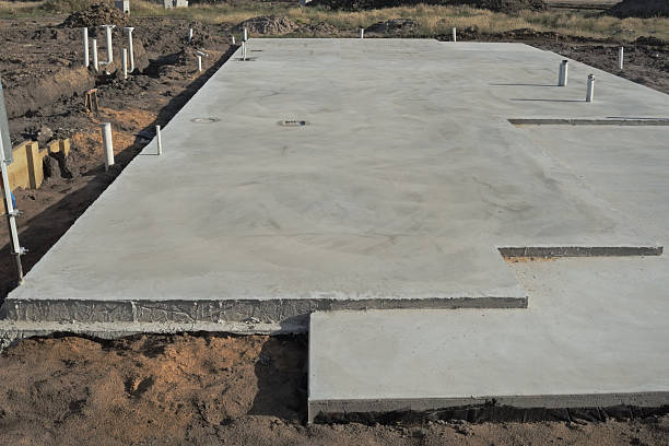 Best Concrete Sidewalk Installation  in Pleasant Hill, MO